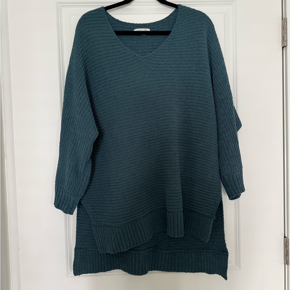 American Eagle Outfitters Teal V-Neck Sweater